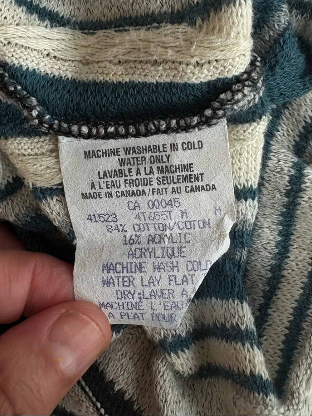 Tundra Vintage Men’s Crewneck Sweater Size M